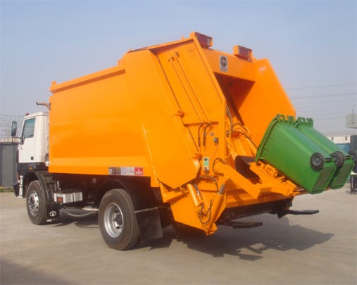 The Versatility of Skip Loader and Refueller Trucks: A Glimpse into Essential Fleet Equipment | by Ayushi mishra | Nov, 2023 | Medium