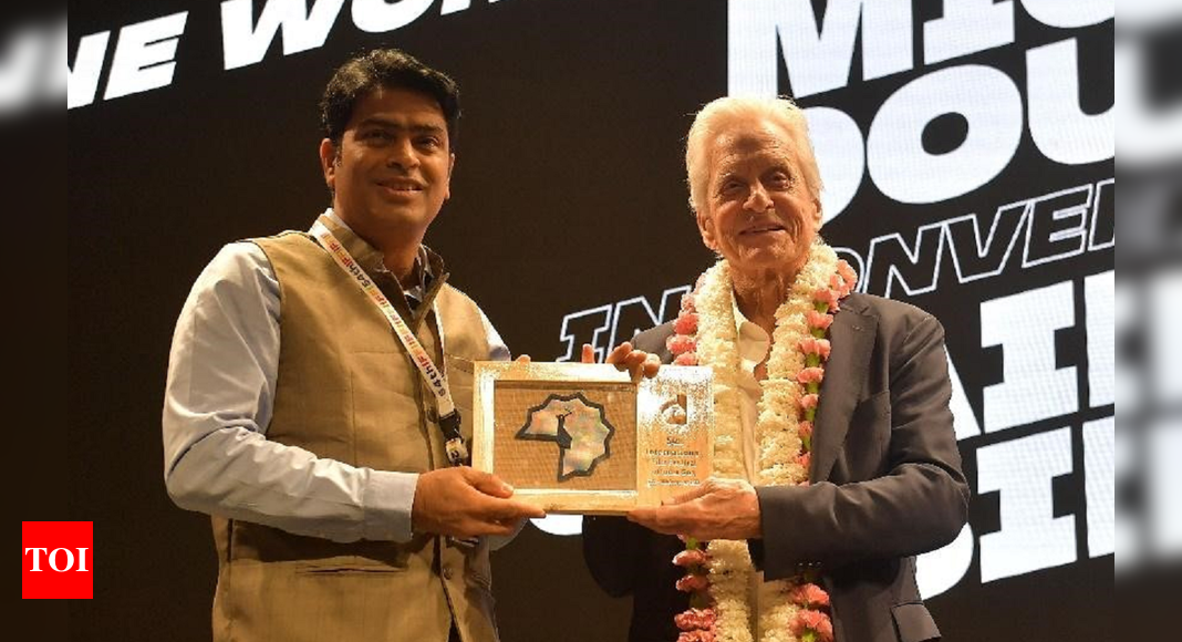 IFFI 2023 masterclass host Shailendra Singh apologises for his sexually coloured remarks that made Michael Douglas cringe | Hindi Movie News - Times of India