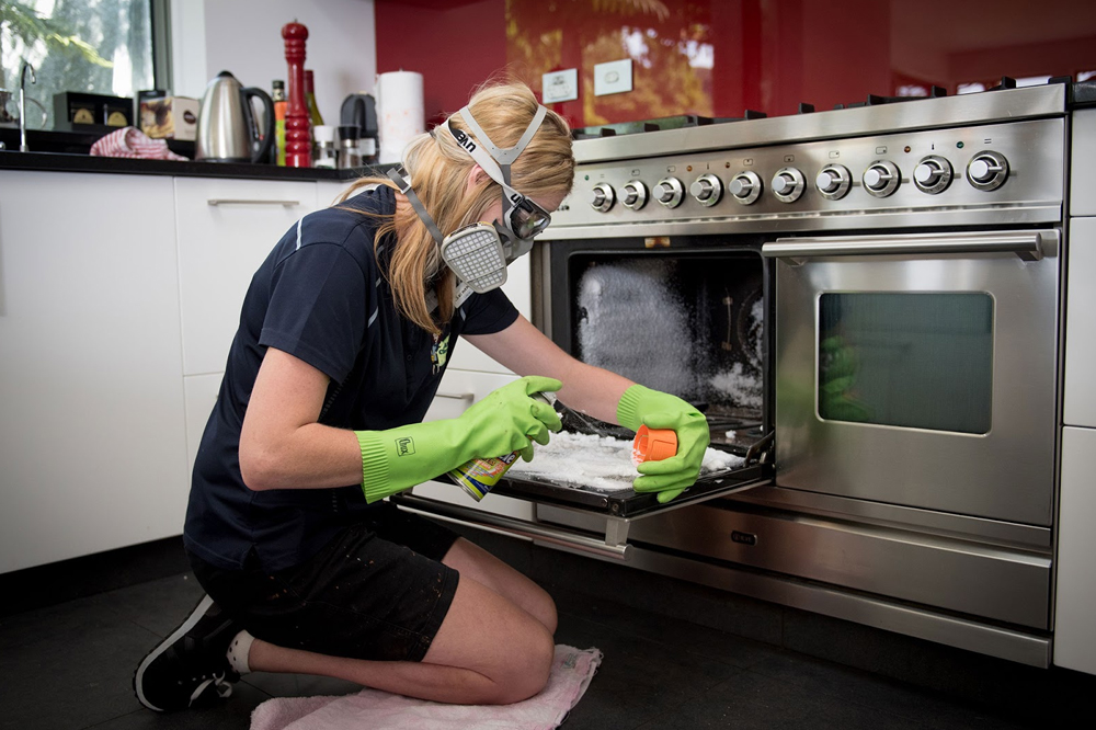 PCS Oven Cleaning Services - Restore Your Kitchen's Shine