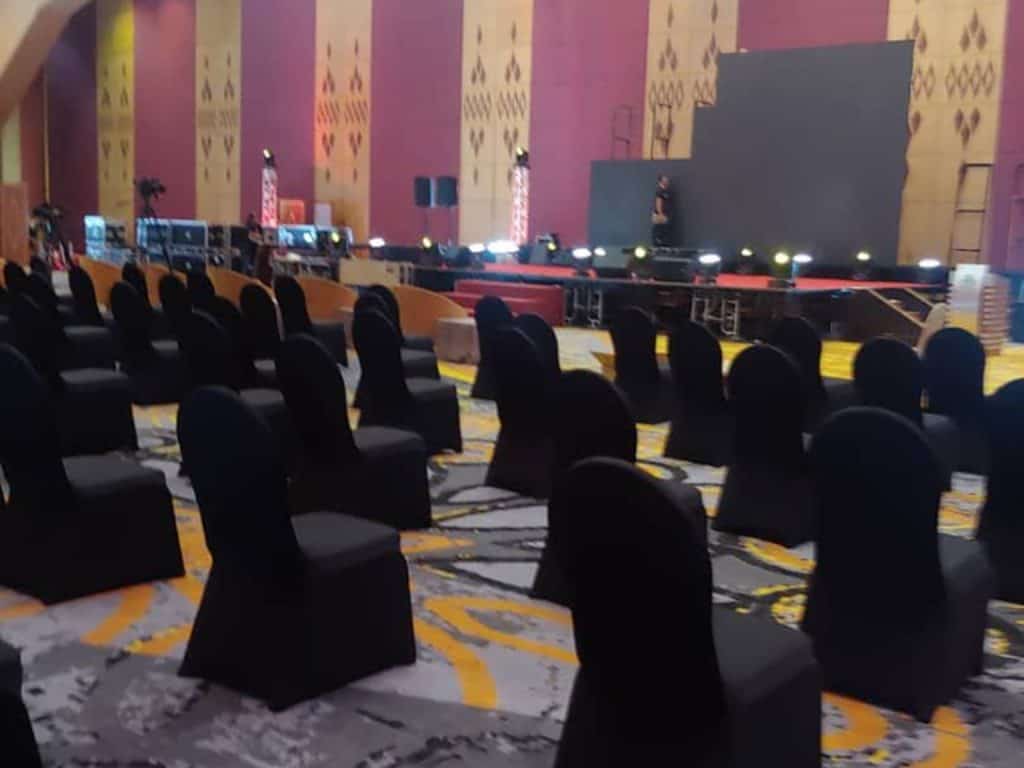 Premium Chair Cover Rental | Dining Chair Cover Rental in KL, Malaysia