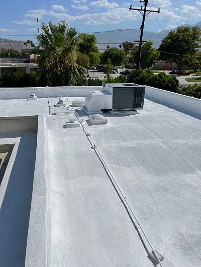 How Does Foam Roofing Hold Up in Extreme Conditions? | by Foam Roofing Experts | Jul, 2024 | Medium