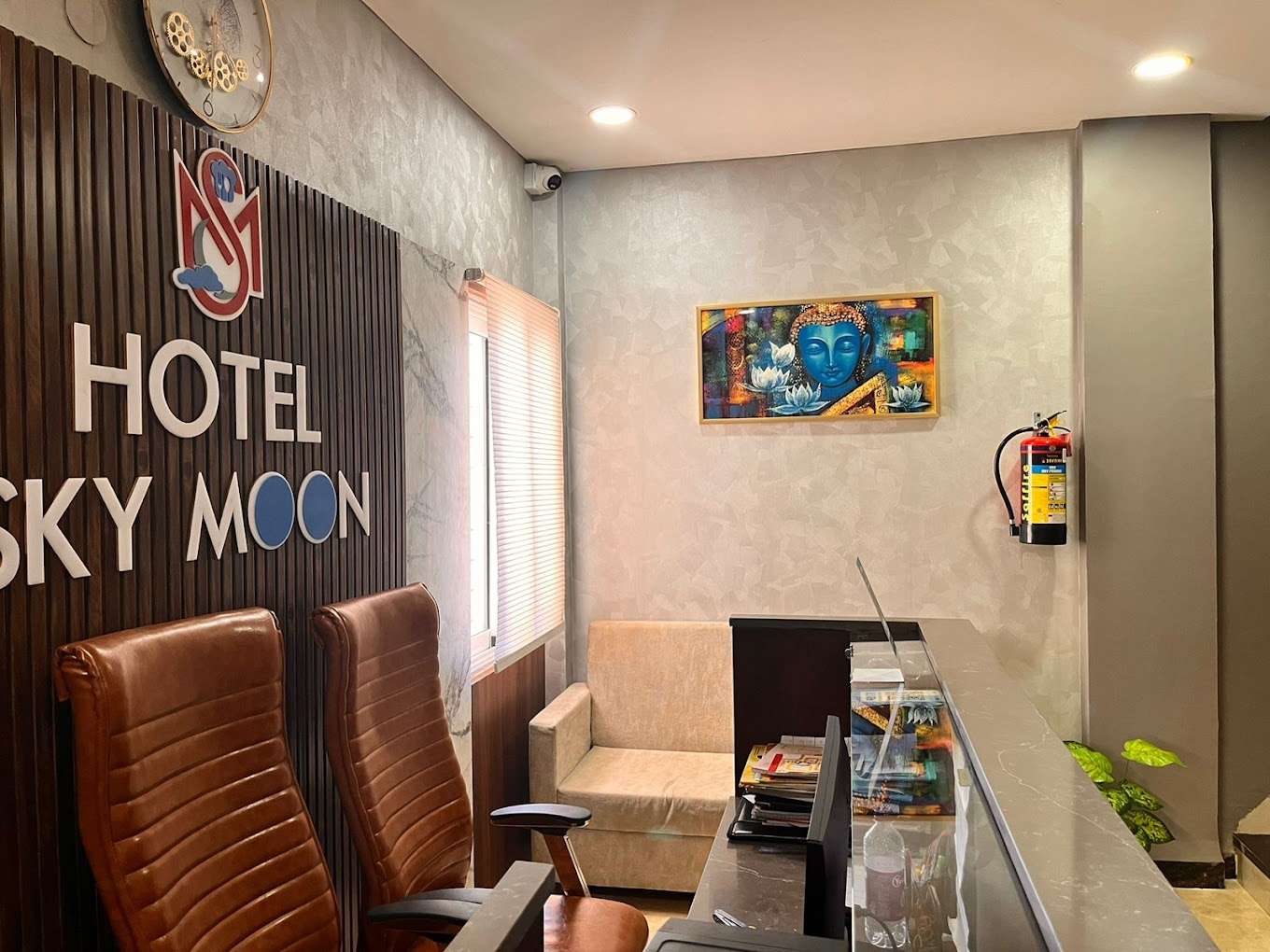 Sky Moon hotel Profile Picture