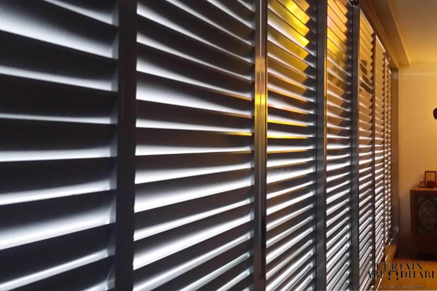 Aluminium Blinds: A Stylish and Practical Choice for Your Home | by Dubai Upholstery | Aug, 2024 | Medium