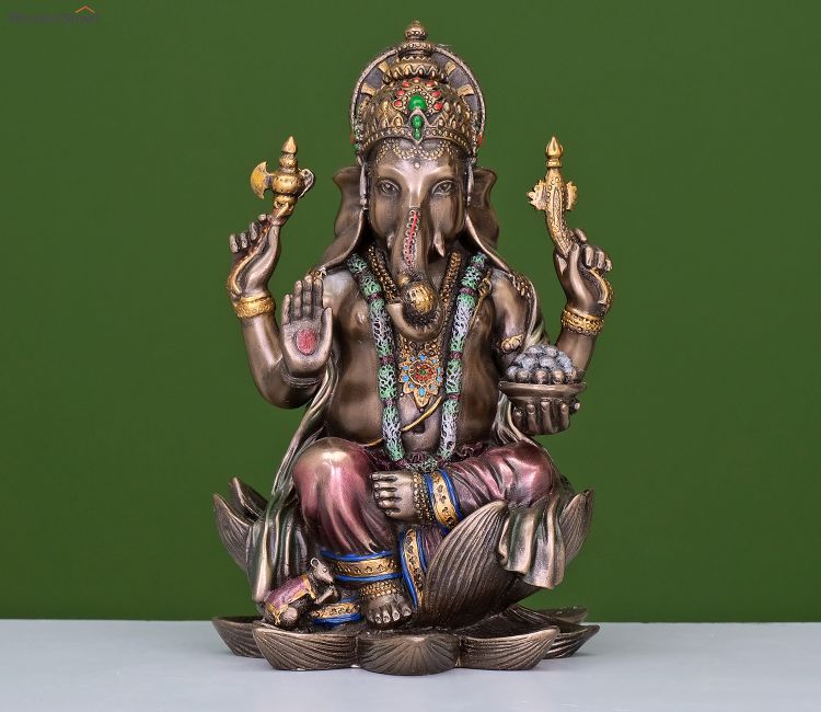 Exquisite Ganesha Idols at Wooden Street