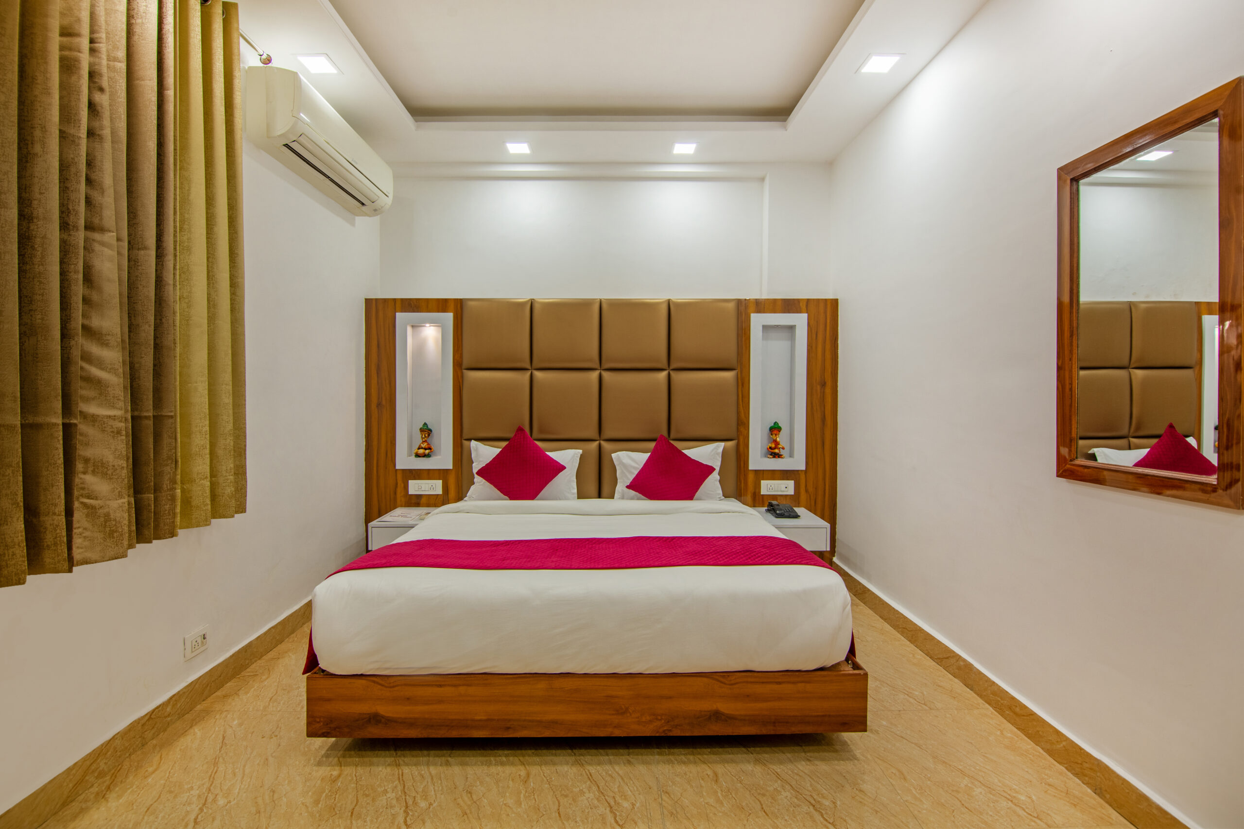 Best Hotels Near karol Bagh Metro Station, Delhi