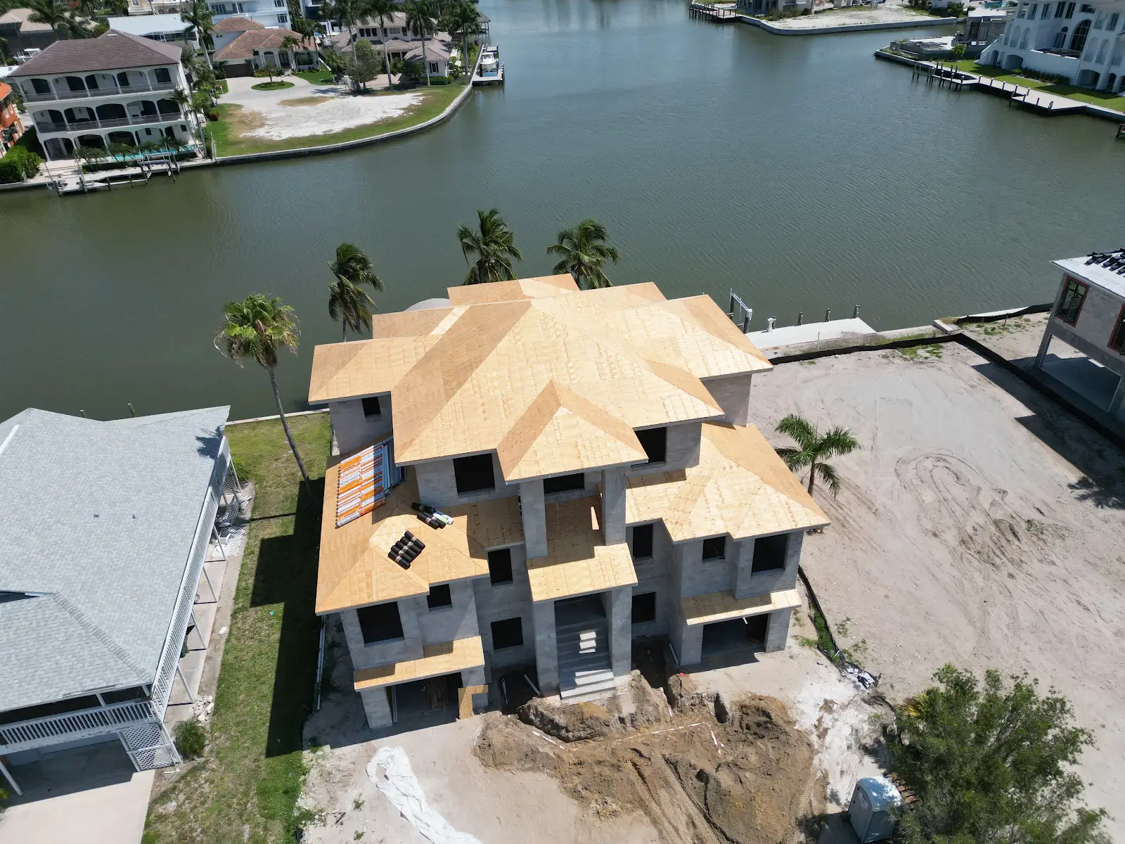 Trademark Roofing Services in Port Charlotte | Quality Roofs