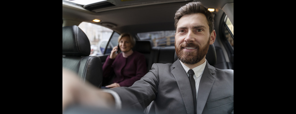 How to Become a Chauffeur: Licensing, Career Path, and Earning Potential - Kona Chauffeurs