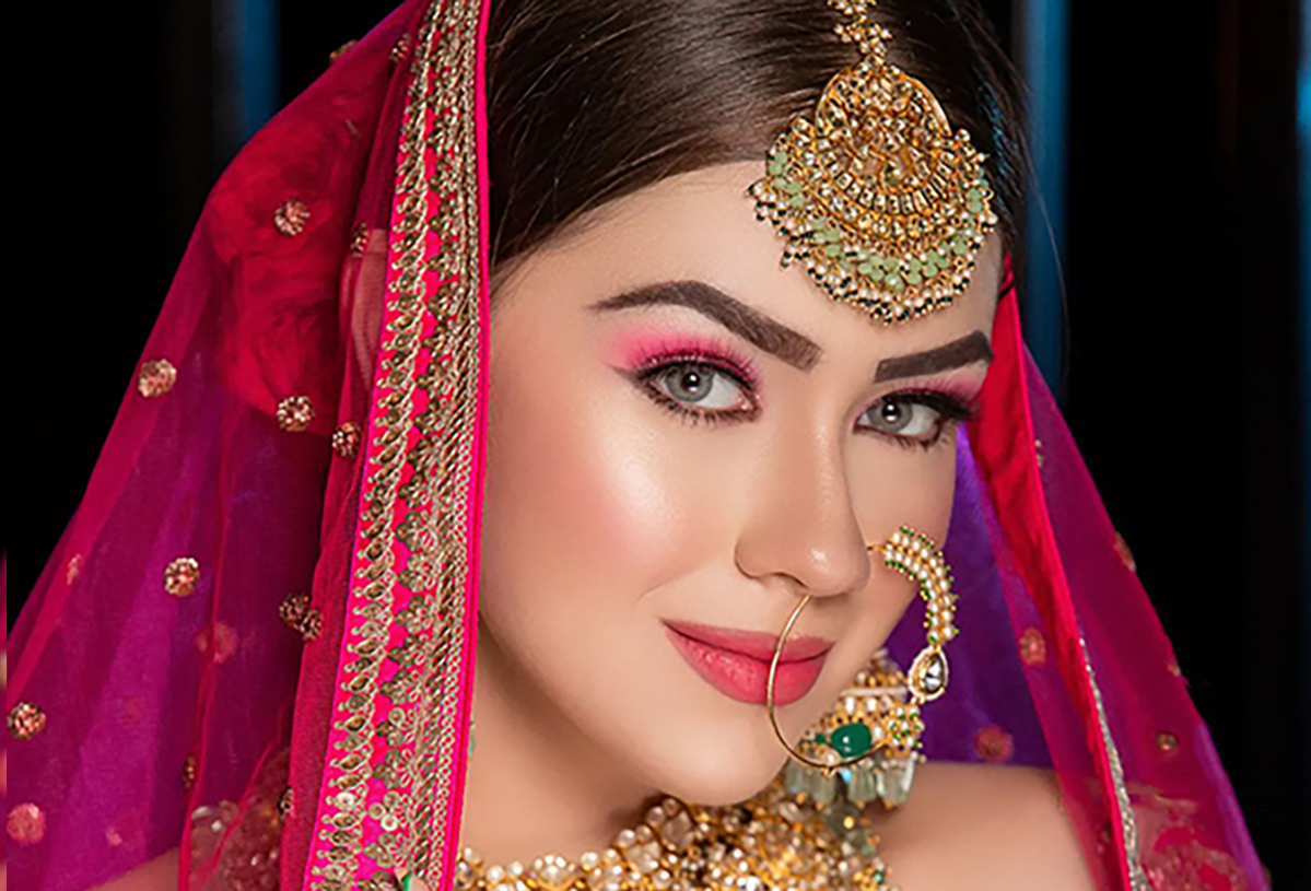 How to Find a Bridal Makeup Artist Course Near Me? – SS Bollywood Makeup & Acting School